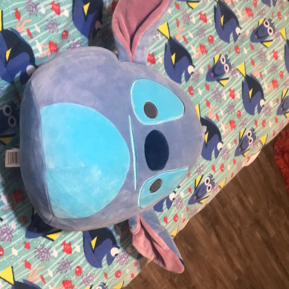 Disney squishmellow stitch